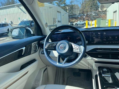 2025 Buick Enclave 4dr Avenir