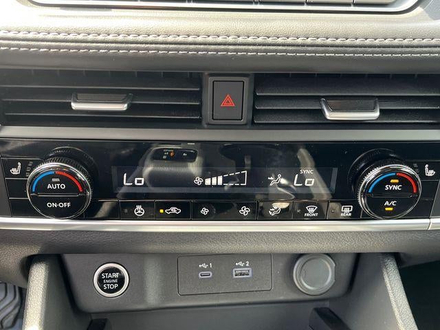 2023 Nissan Rogue AWD SV
