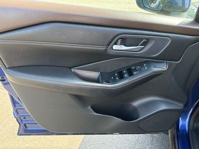 2023 Nissan Rogue AWD SV