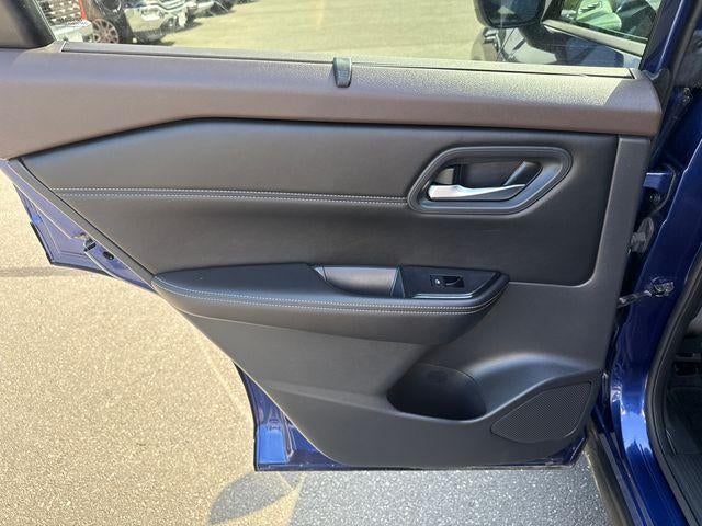 2023 Nissan Rogue AWD SV