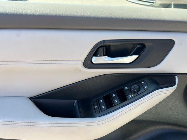 2023 Nissan Rogue AWD SV