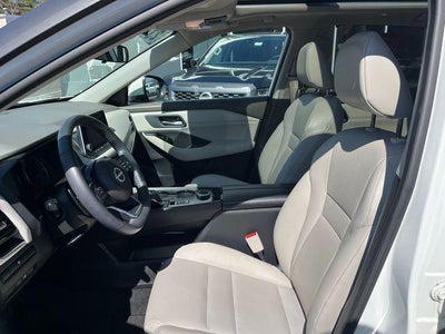 2023 Nissan Rogue AWD SV