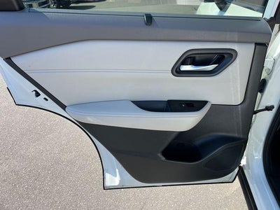 2023 Nissan Rogue AWD SV