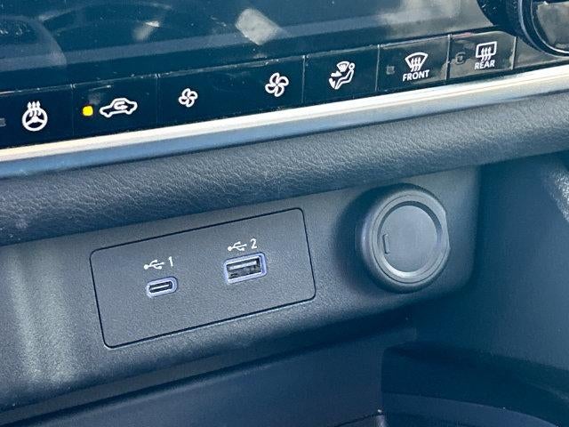 2023 Nissan Rogue AWD SV