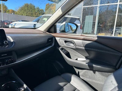 2023 Nissan Rogue AWD SV