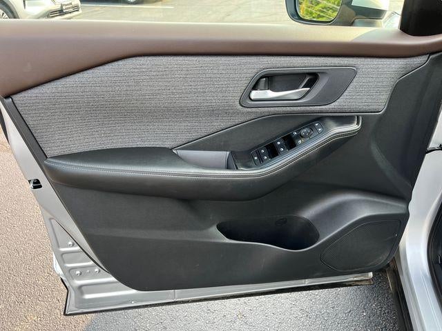 2022 Nissan Rogue AWD SV