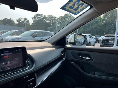 2022 Nissan Rogue AWD SV