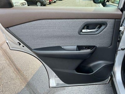 2022 Nissan Rogue AWD SV