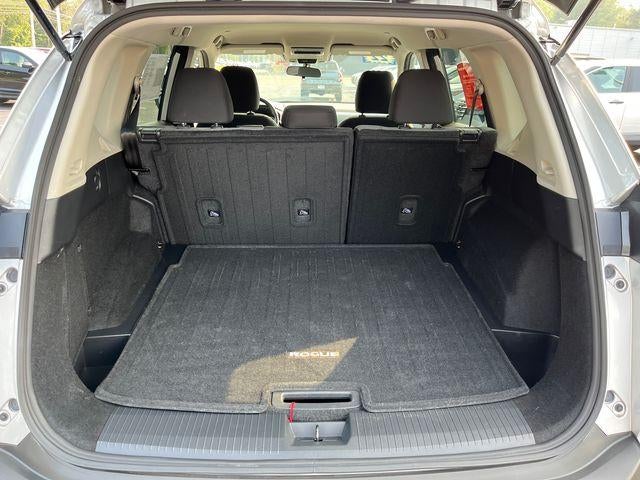 2022 Nissan Rogue AWD SV