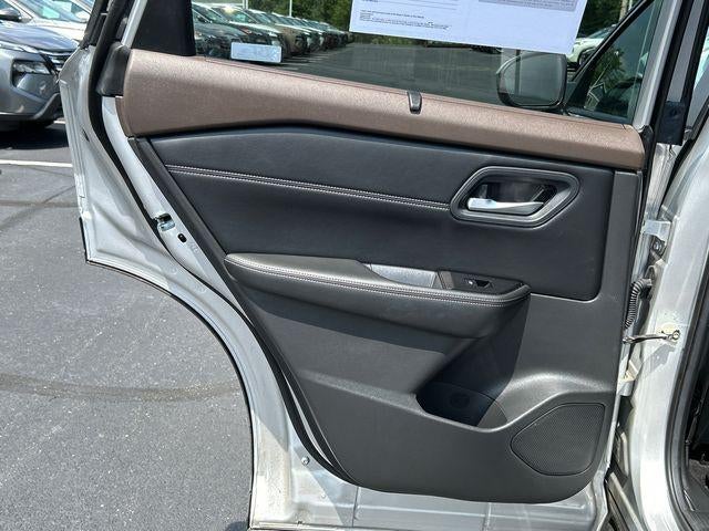 2022 Nissan Rogue AWD SV