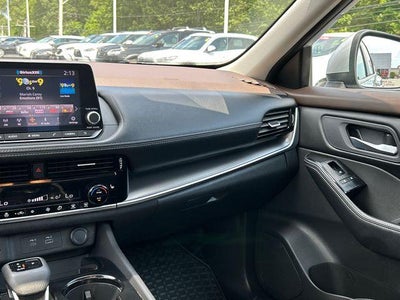 2022 Nissan Rogue AWD SV