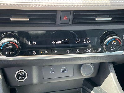 2023 Nissan Rogue AWD SV