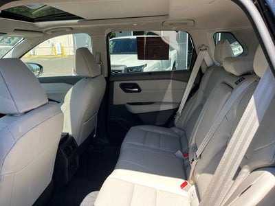 2023 Nissan Rogue AWD SV