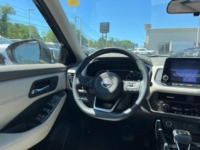 2023 Nissan Rogue AWD SV