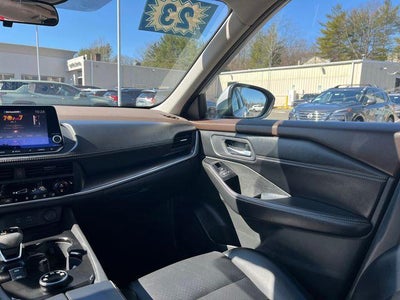 2023 Nissan Rogue AWD SV