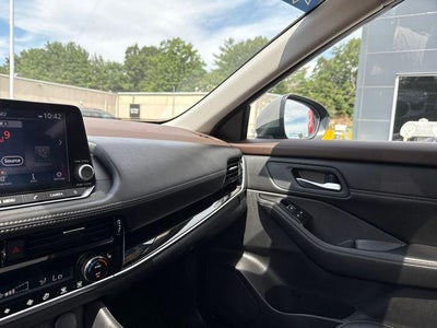 2023 Nissan Rogue AWD SL