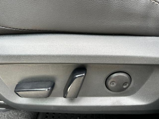 2023 Nissan Rogue AWD SL
