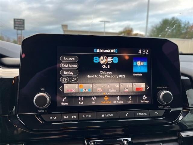 2025 Nissan Pathfinder SV 4WD