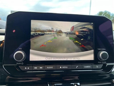 2025 Nissan Pathfinder SV 4WD