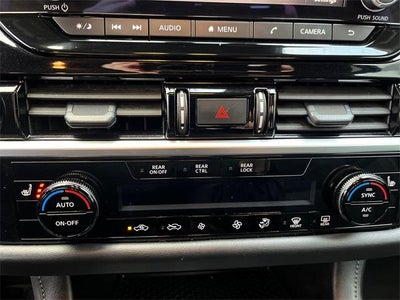 2025 Nissan Pathfinder SV 4WD