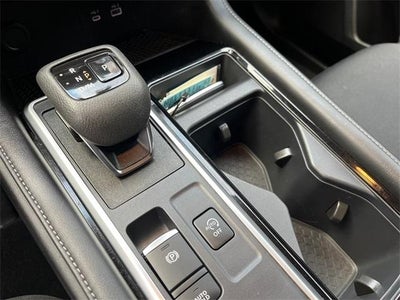 2025 Nissan Pathfinder SV 4WD