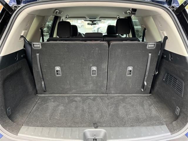 2025 Nissan Pathfinder SV 4WD