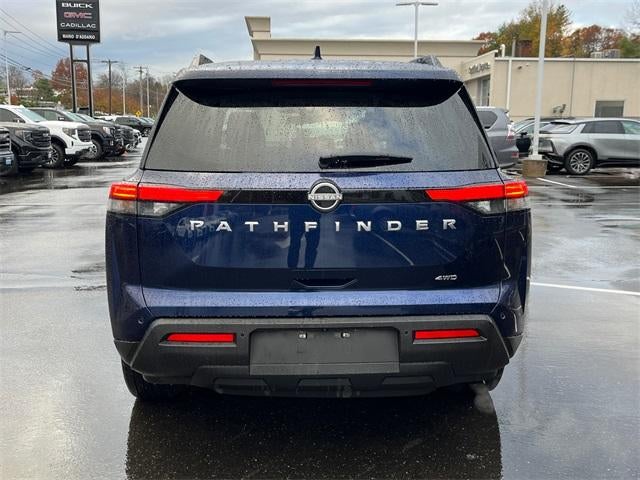2025 Nissan Pathfinder SV 4WD