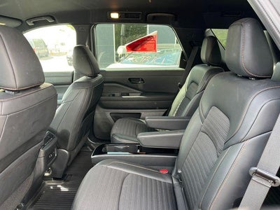 2024 Nissan Pathfinder Rock Creek 4WD
