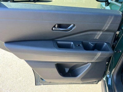 2023 Nissan Pathfinder Rock Creek 4WD