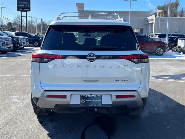 2023 Nissan Pathfinder SL 4WD