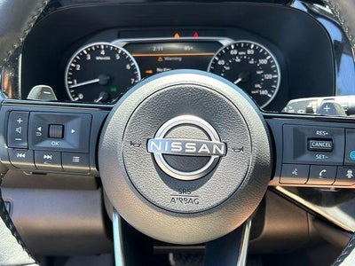 2023 Nissan Pathfinder SL 4WD