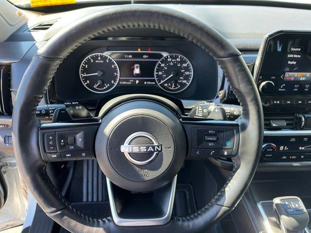 2023 Nissan Pathfinder SL 4WD