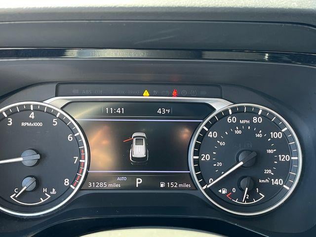 2023 Nissan Pathfinder SL 4WD