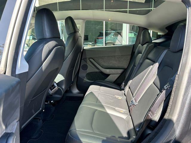 2025 Tesla Model Y Long Range AWD *Ltd Avail*