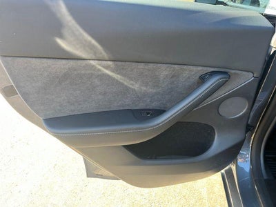 2023 Tesla Model Y Long Range AWD