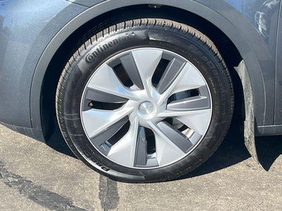 2023 Tesla Model Y Long Range AWD
