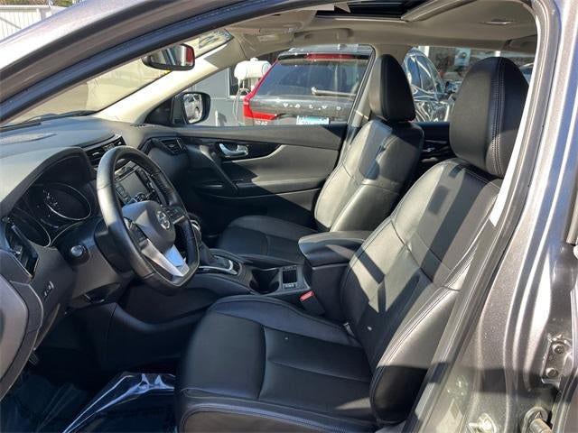 2022 Nissan Rogue Sport AWD SL