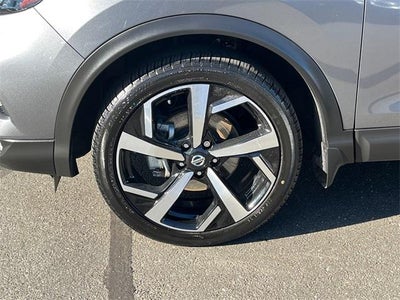 2022 Nissan Rogue Sport AWD SL