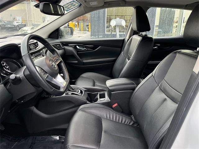 2022 Nissan Rogue Sport AWD SL