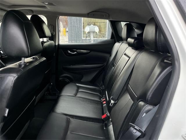 2022 Nissan Rogue Sport AWD SL