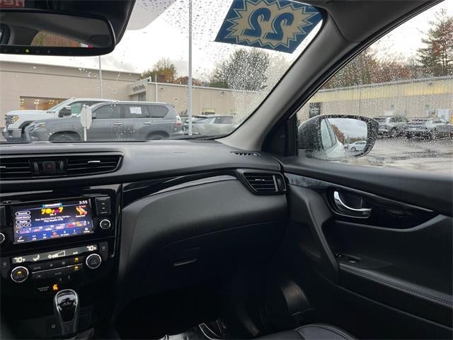 2022 Nissan Rogue Sport AWD SL