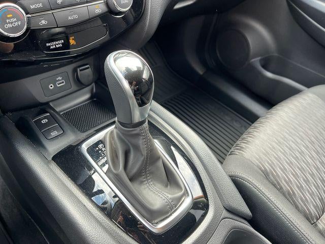 2020 Nissan Rogue AWD SV