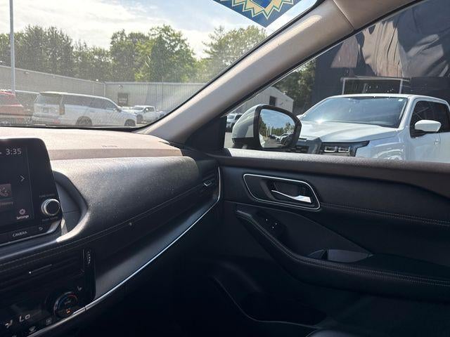 2021 Nissan Rogue AWD SV