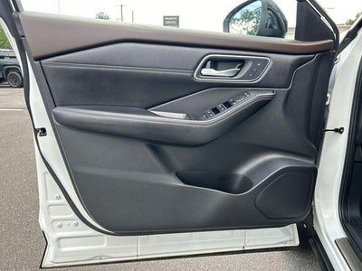 2021 Nissan Rogue AWD Platinum