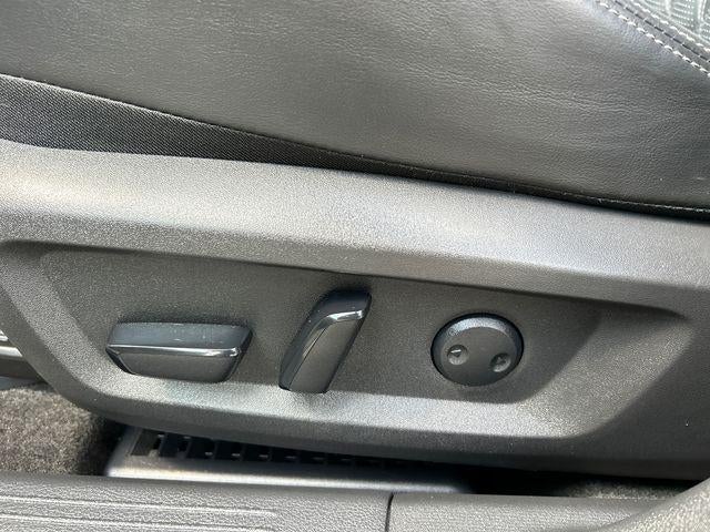 2021 Nissan Rogue AWD Platinum
