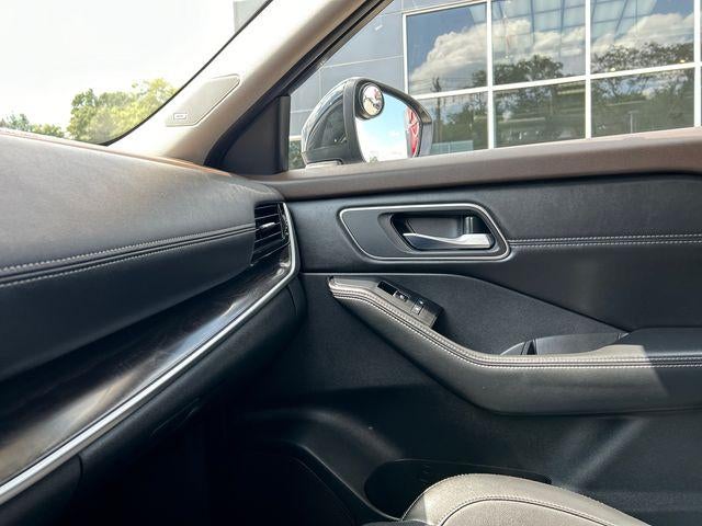 2021 Nissan Rogue AWD Platinum