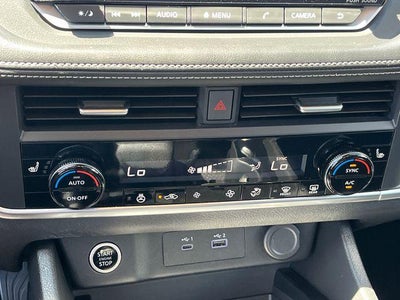 2023 Nissan Rogue AWD SV