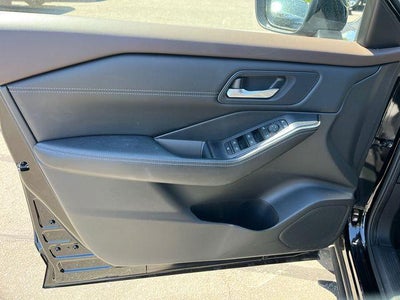 2023 Nissan Rogue AWD SV