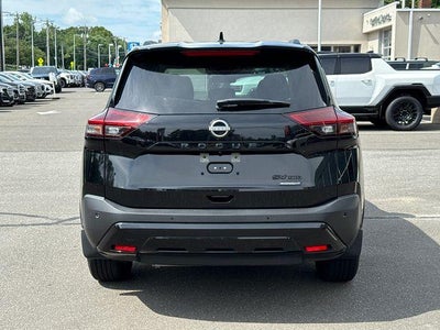 2023 Nissan Rogue AWD SV *Ltd Avail*