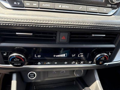 2023 Nissan Rogue AWD SV *Ltd Avail*